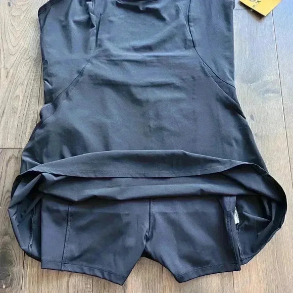 LOLË New Athletic Cycle Tennis Pickleball Dress Size M Black Gym Workout NWT - Picture 9 of 12